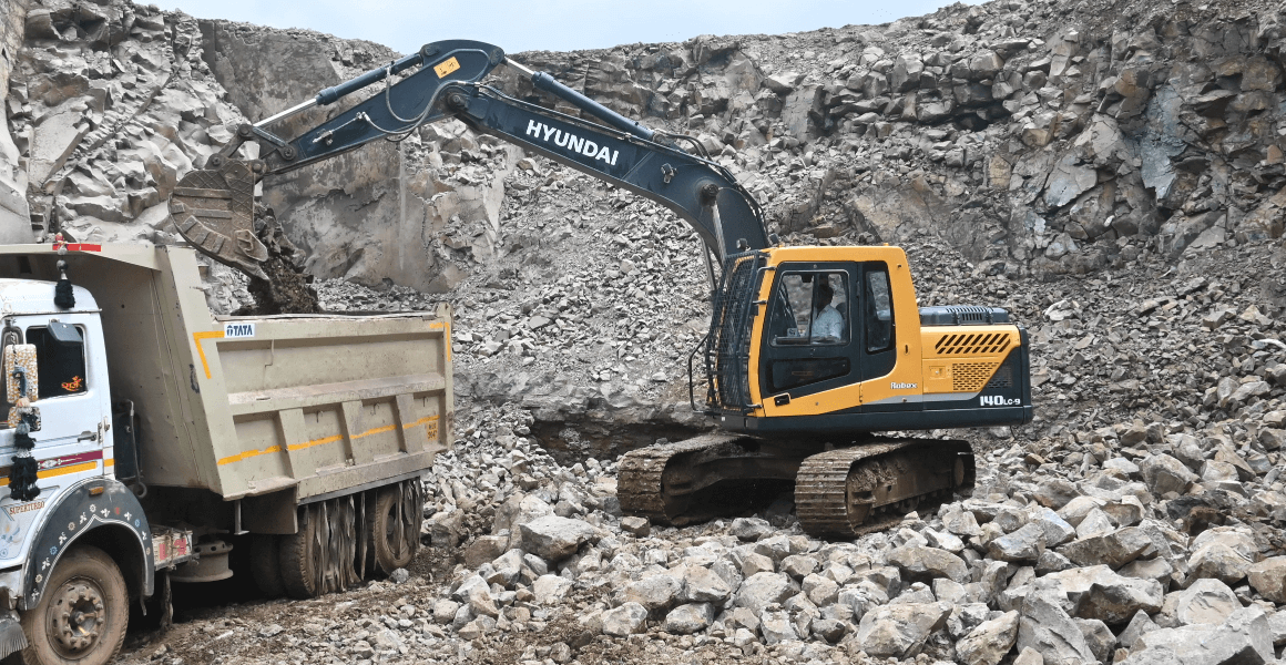 Longest Undercarriage and Rugged Front Attachment