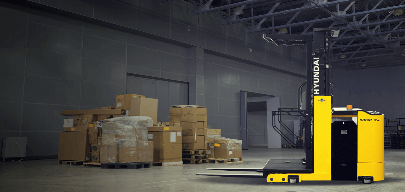 Hyundai warehousing equipment - Order picker